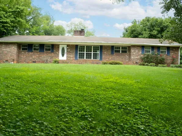 814 Cedar Springs Rd, Athens, TN 37303