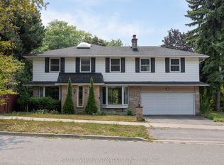 33 Parfield Dr, Toronto, ON M2J 1C1