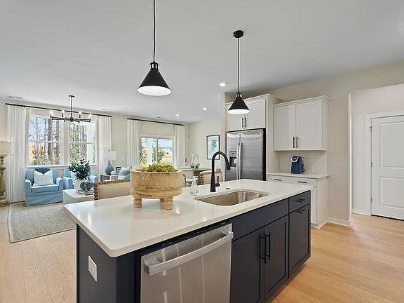 4th image of 712 Bramble Way Lot 40 - Quentin