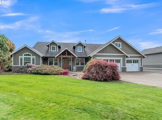 26250 S Milk Creek Cir, Mulino, OR 97042