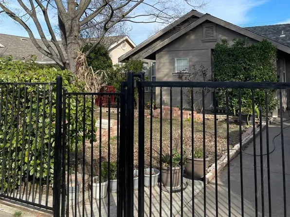 3824 Clay St, Sacramento, CA 95838