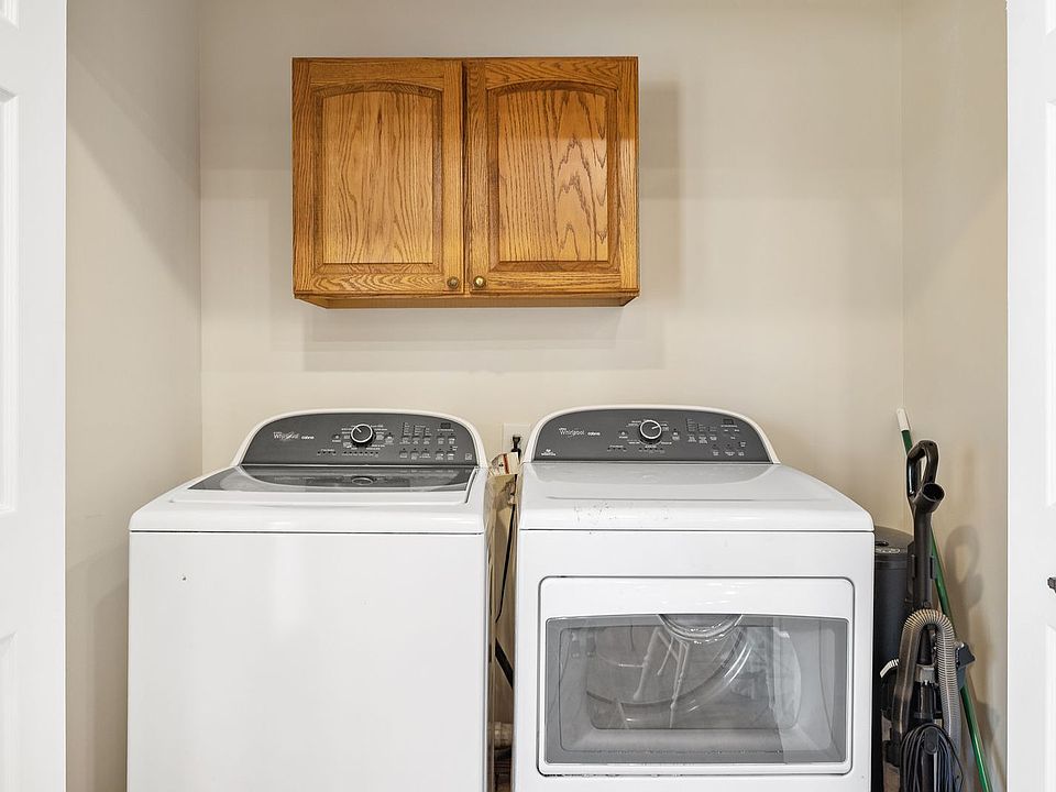Laundry Room Cabinet