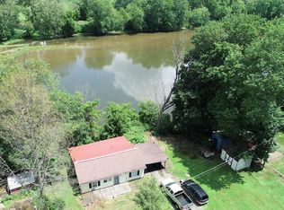 42 Golden Glow Dr, Elmira, NY 14905