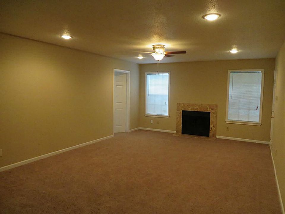 1st image of 9700 Leawood Blvd APT 409