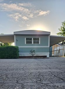 39 S Young Ln, Eagle, ID, 83616