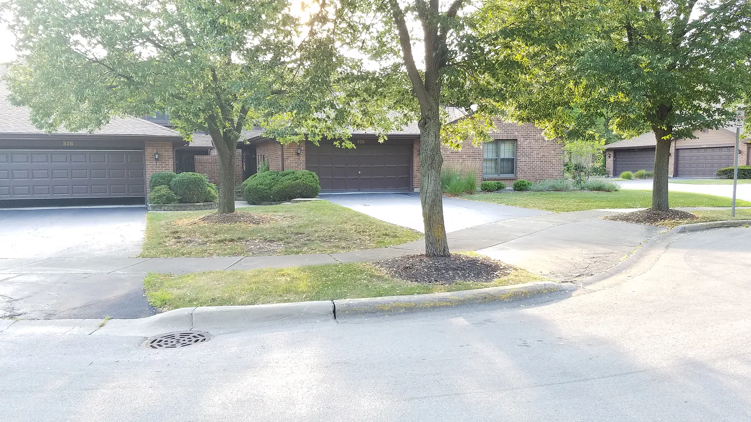 930 White Birch Ln photo 1