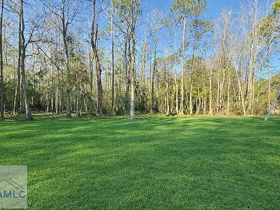 3rd image of 38 Griffin Rd