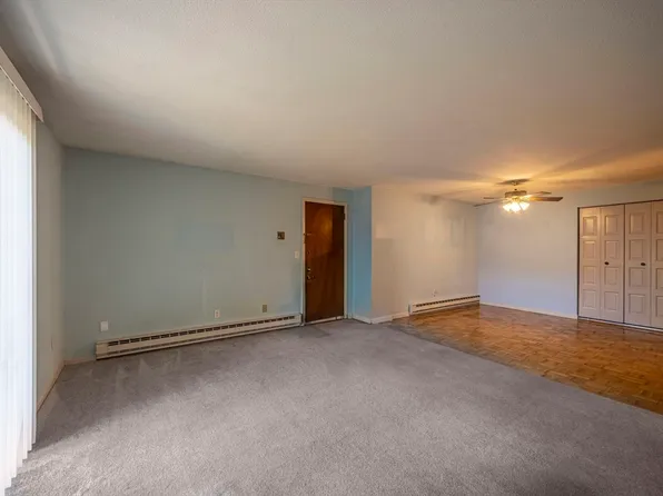 440 North Ave APT 106, Haverhill, MA 01830