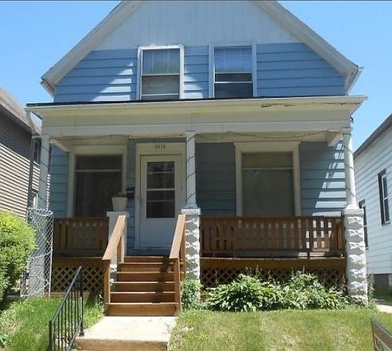 2nd image of 3318 N Fratney St APT 4