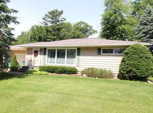 2920 Shady Ln, Wisconsin Rapids, WI 54494