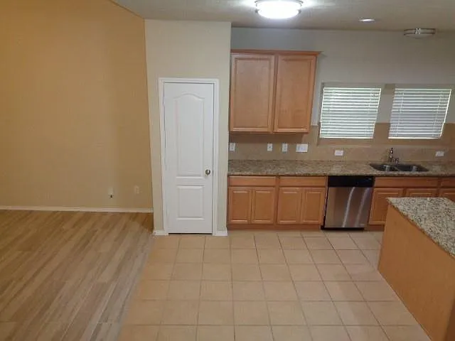 20211 Ray Falls Dr — Photo 14