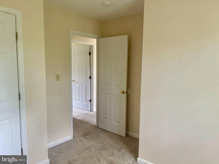 380 Sollers Wharf Rd — Photo 9