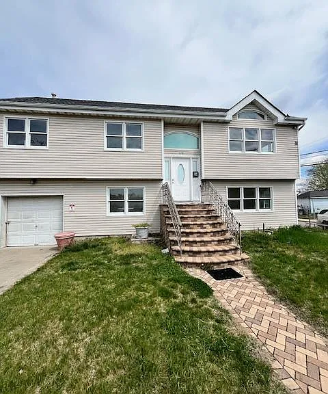 94 Roger Ave — Photo 4