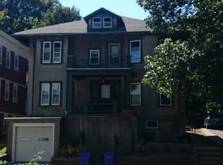 35 Oakland Rd #1, Brookline, MA 02445