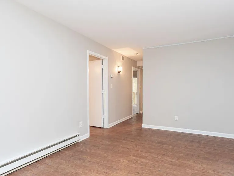 1422 Scales St #K — Photo 6
