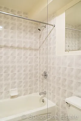 Rented by Space Real Estate | media 27