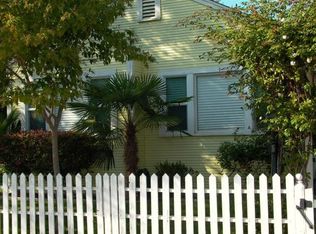 1860 Madrona St, Napa, CA 94559