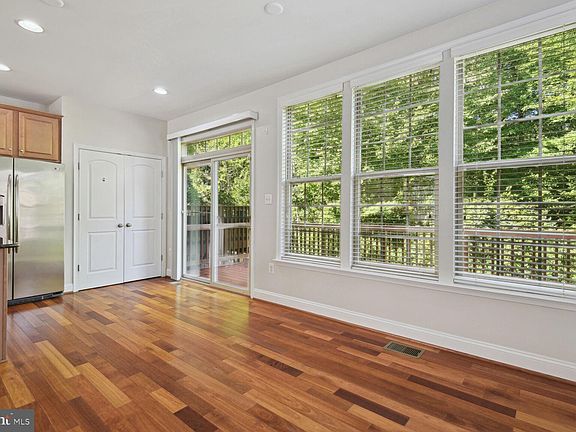 3rd image of 15512 Thistlebridge Ct