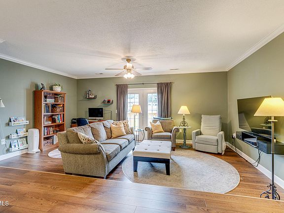 5th image of 2201 Cherokee Rd APT 12