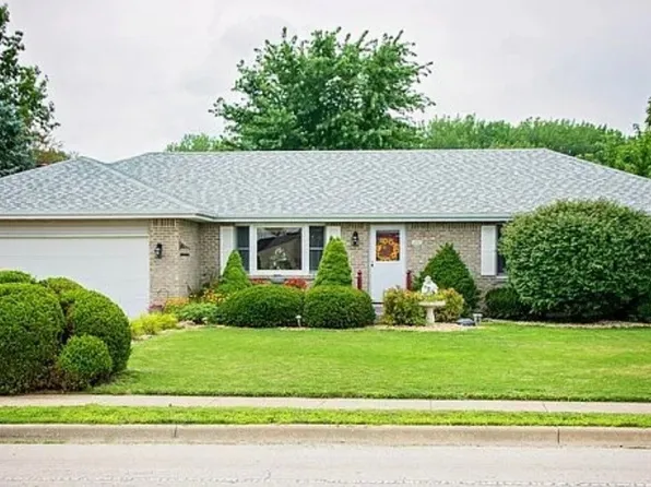 406 S Comet Dr, Braidwood, IL 60408