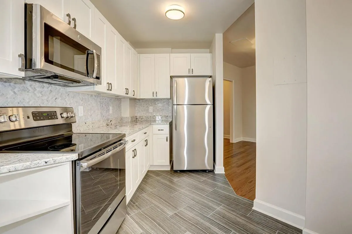 The Dorchester House — Photo 1