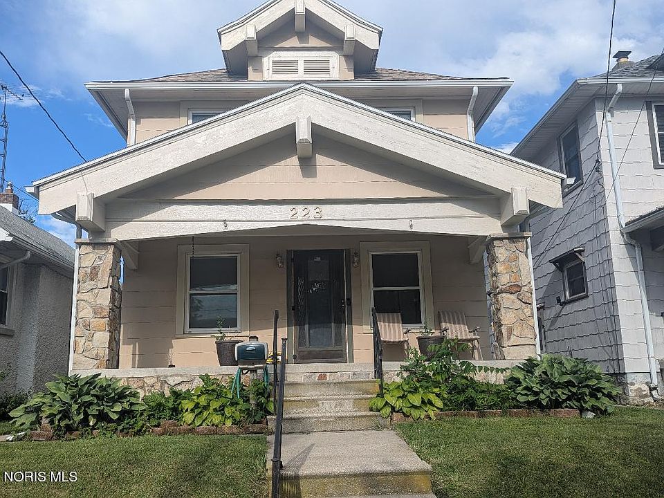 1st image of 223 Valleywood Dr
