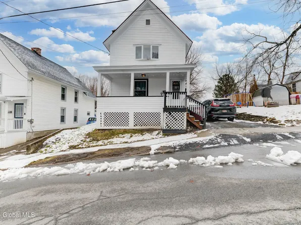 84 Woodside Avenue, Gloversville, NY 12078