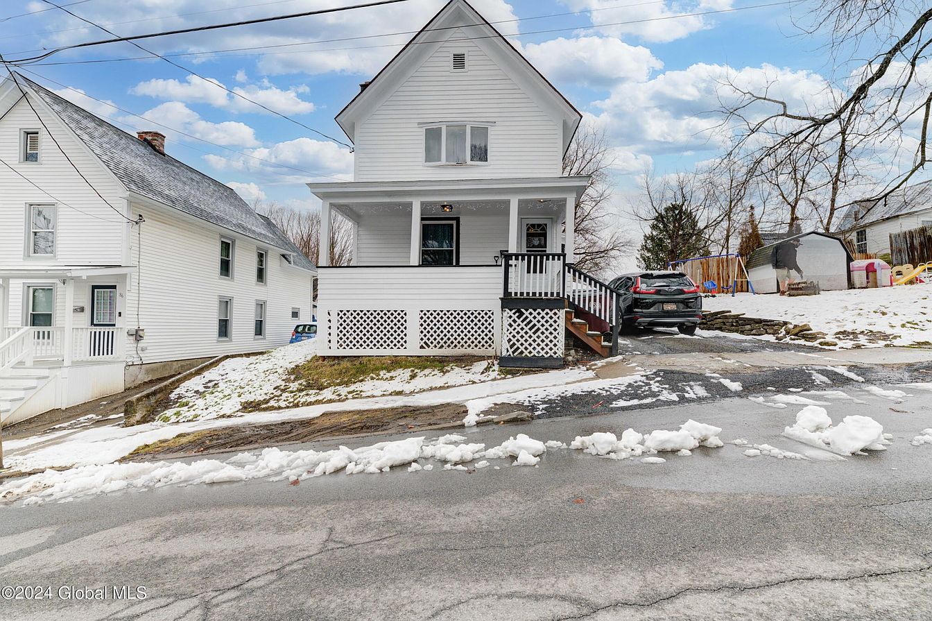 1st image of 84 Woodside Avenue