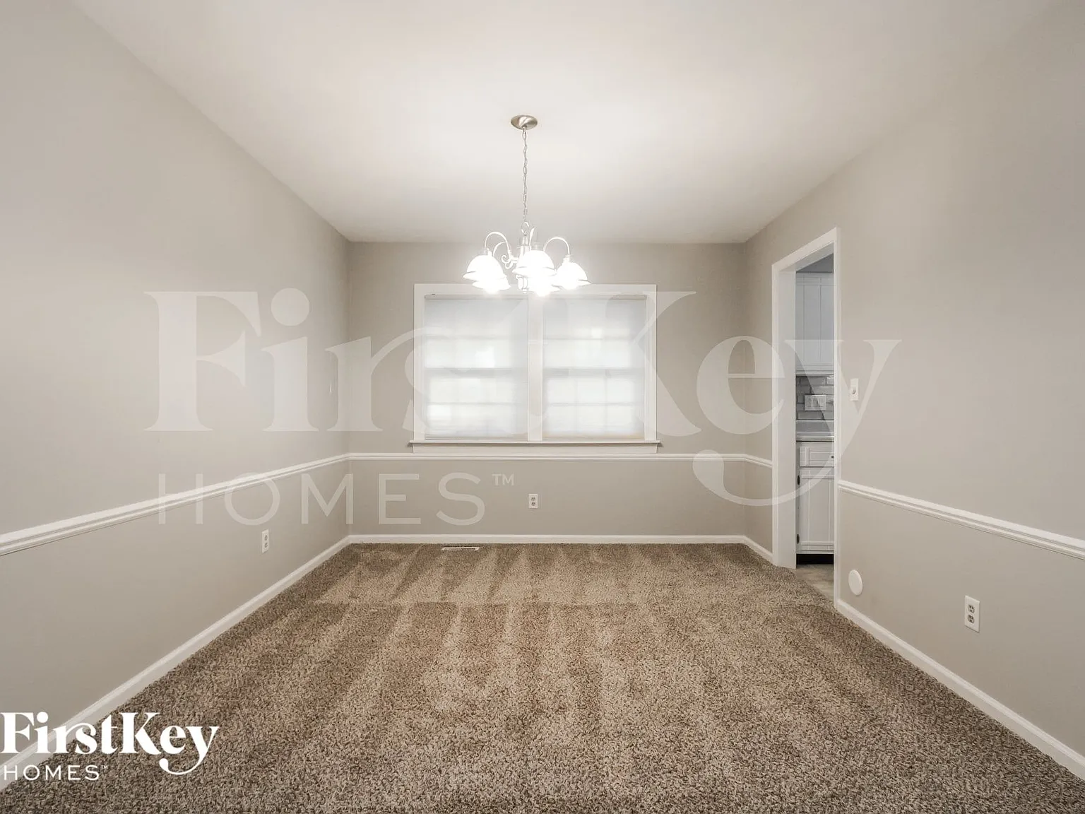 4 bed, 2.5 bath, 2247 sqft, $2,520 — Photo 4