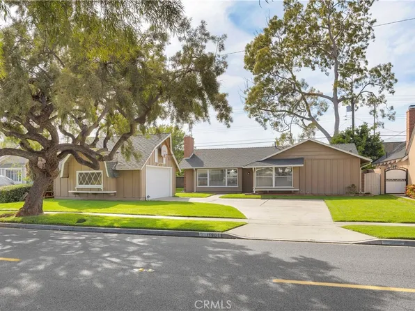 11901 Martha Ann Dr, Los Alamitos, CA 90720