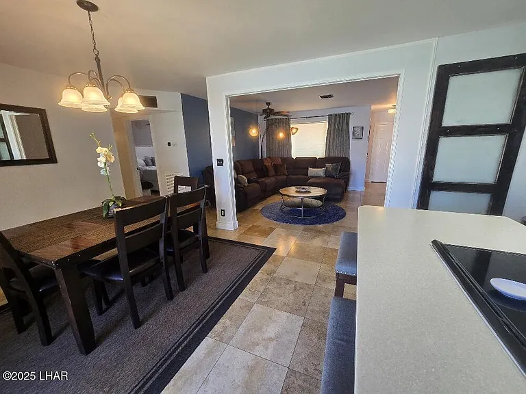 2715 Shasta Ln — Photo 15