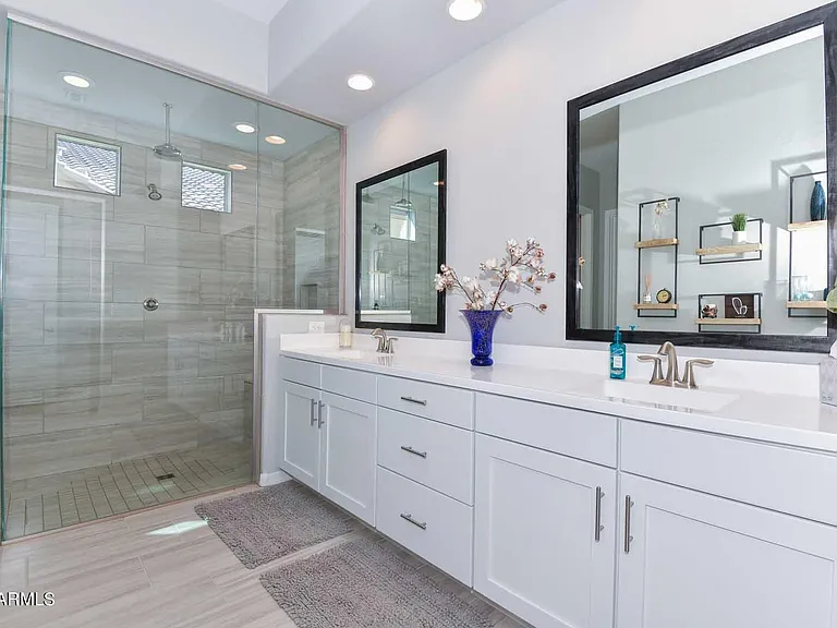 9661 W Patrick Ln — Photo 13
