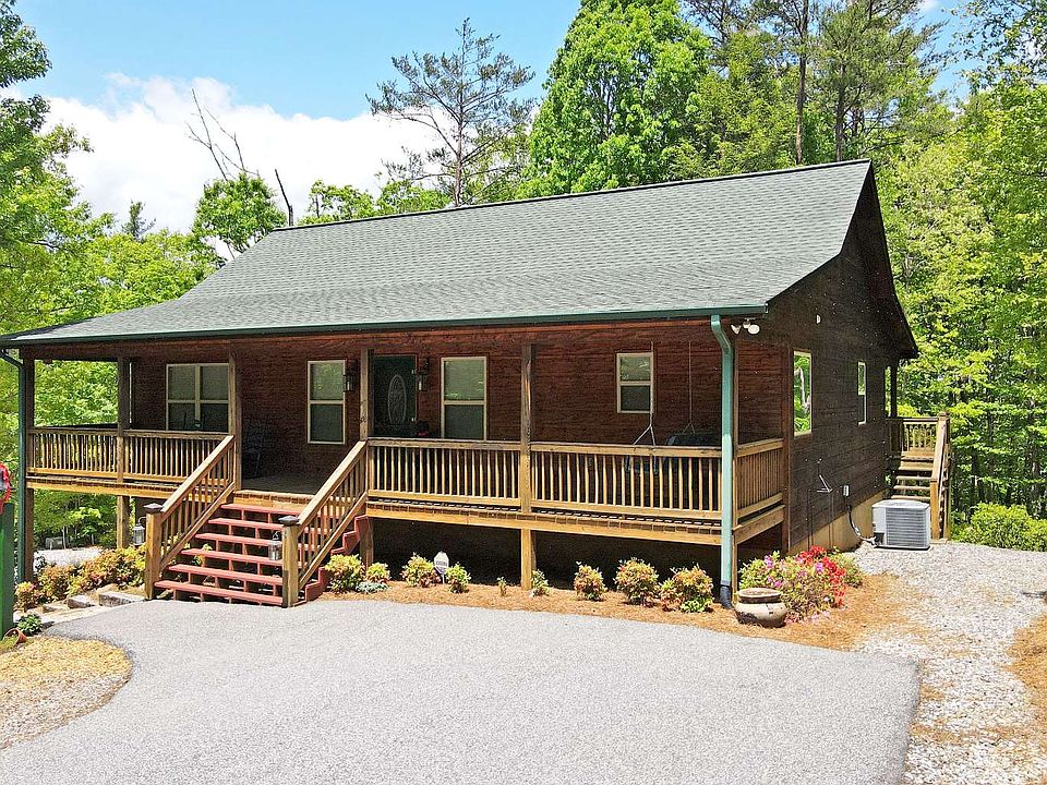 2nd image of 377 Knights Gap