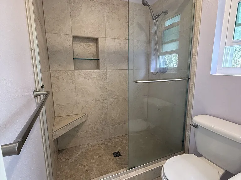 2604 Jacaranda Ave — Photo 18