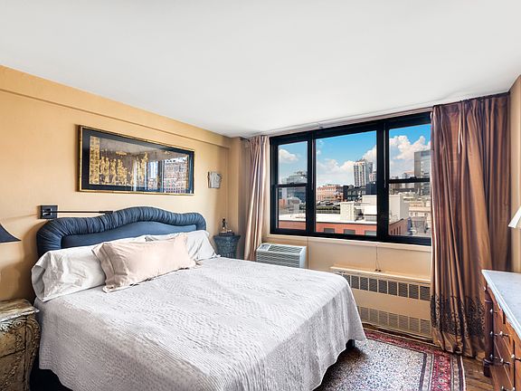 4th image of 61 Jane St APT 9L