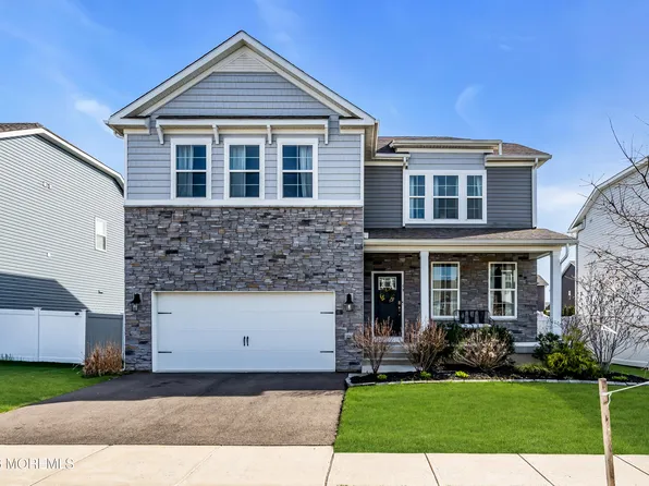 59 Holloway Avenue, Manahawkin, NJ 08050