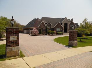 175 N Rosedale Ave, Bloomingdale, IL 60108