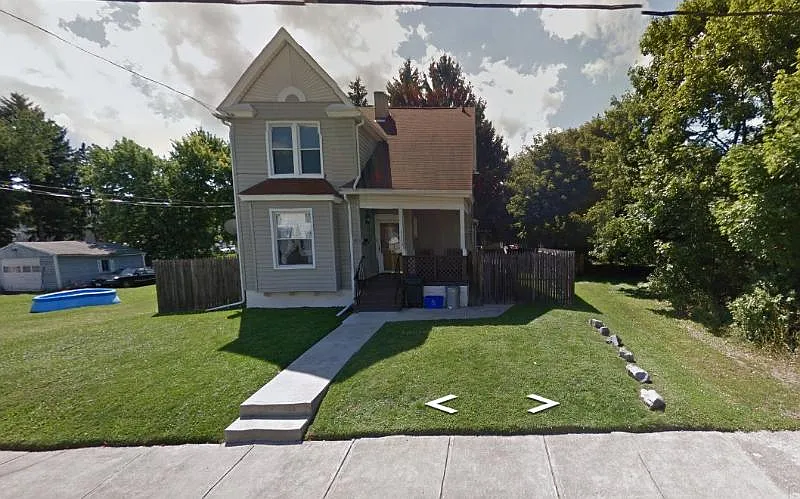 1113 Admiral Pl photo 1
