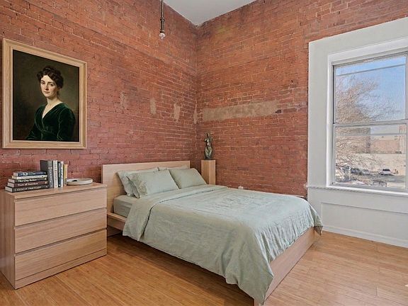 4th image of 850 Grand Ave Unit 201