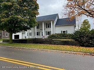 3rd image of 1133 Seymour Ave