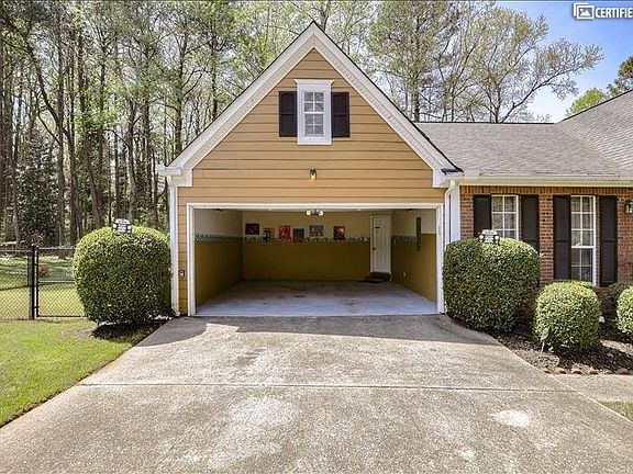 Attached 2-Car Garage