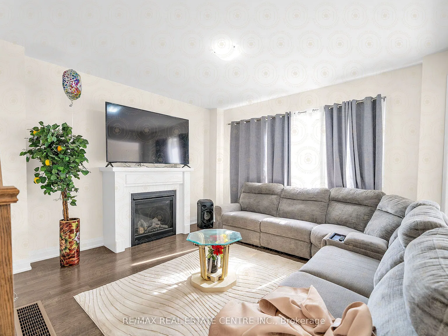 4 bed, $3,400 — Photo 4