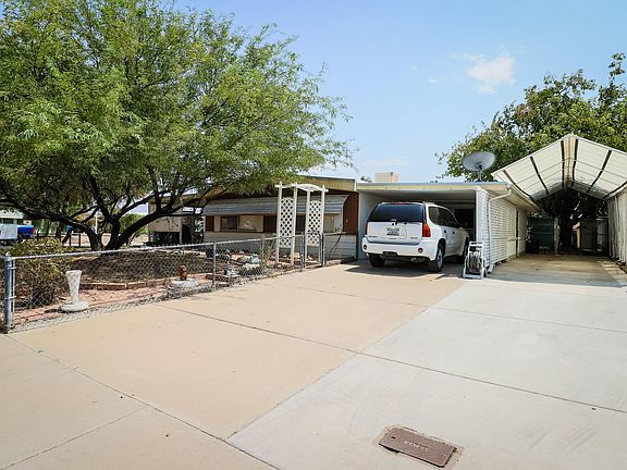 2nd image of 1601 W Waltann Ln