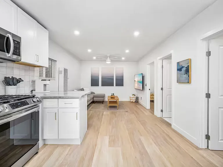 130 Anderson St #B — Photo 13