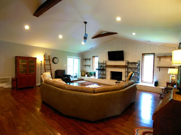 2302 Bridger Rd, Jonesboro, AR 72405