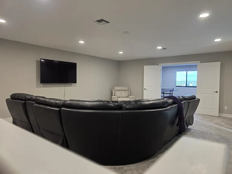 527 SE Vallarta Dr — Photo 48