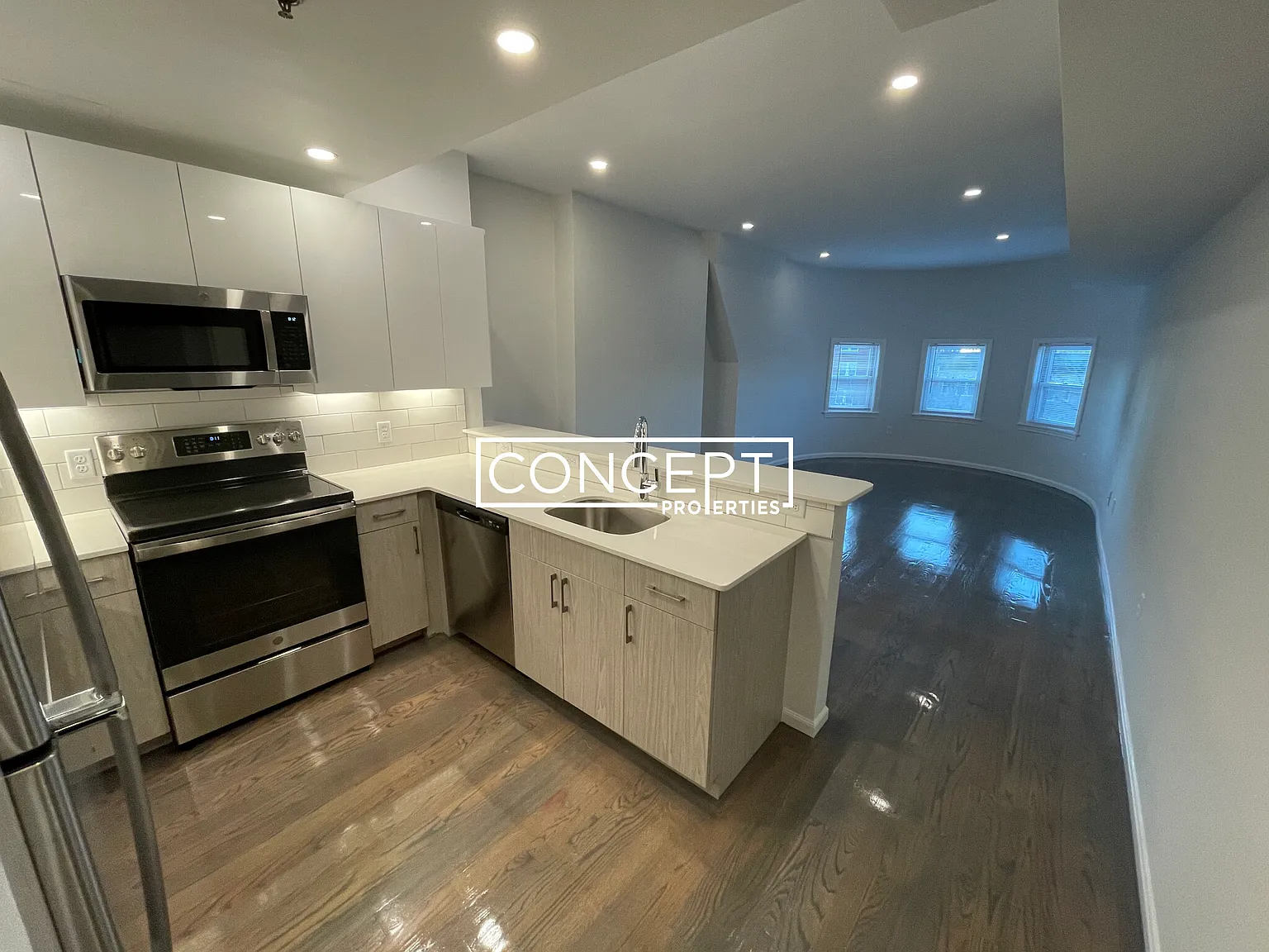 3 bed, $5,750 — Photo 3