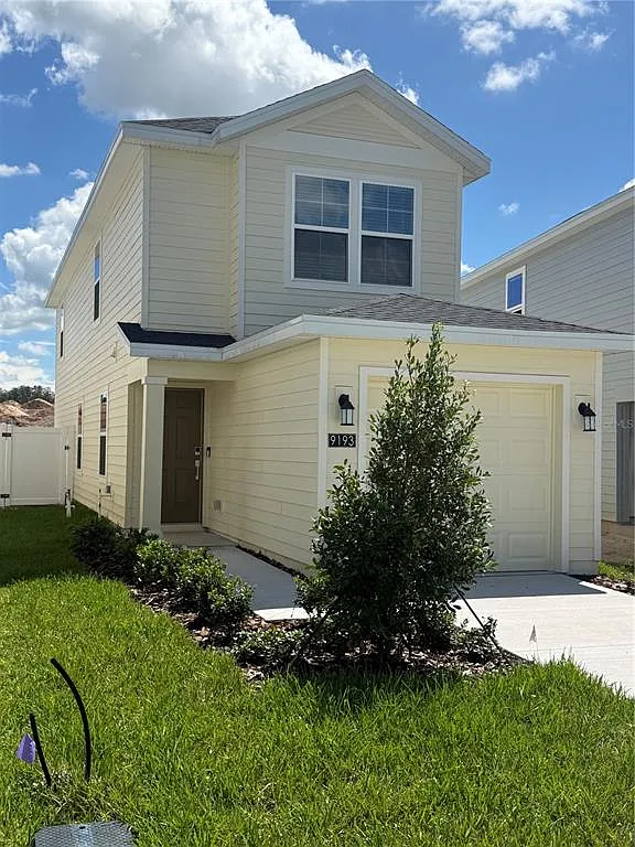 3 bed, 2.5 bath, 1486 sqft, $1,890 — Photo 2