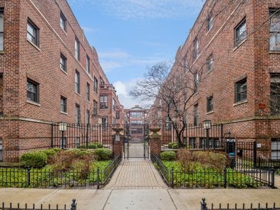 737 W Cornelia Ave Unit S2, Chicago, IL, 60657