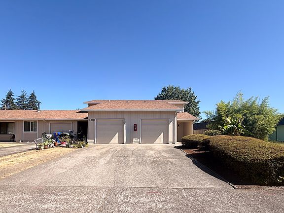 2nd image of 4517 Boulder Dr SE #4517